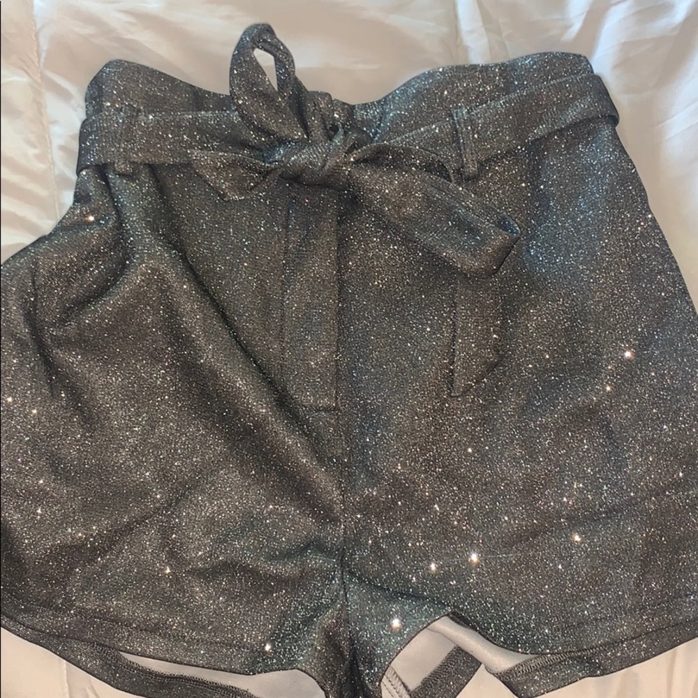 Windsor party shorts